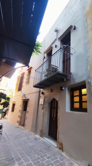 Dom wakacyjny Giorgos & Chara In The Old Port Chania (Crete)